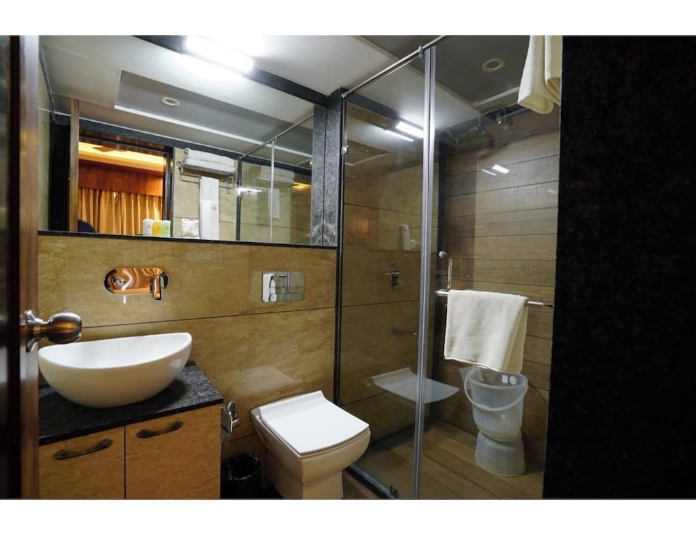 Classic Double Room, Balcony, City View