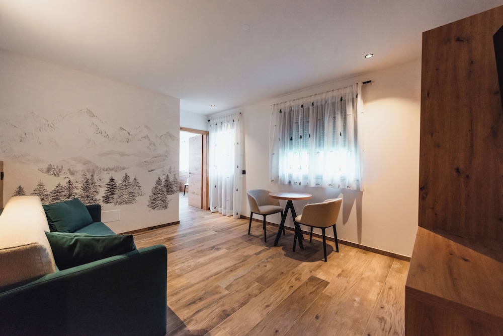 Family Suite, Balcony photo 1