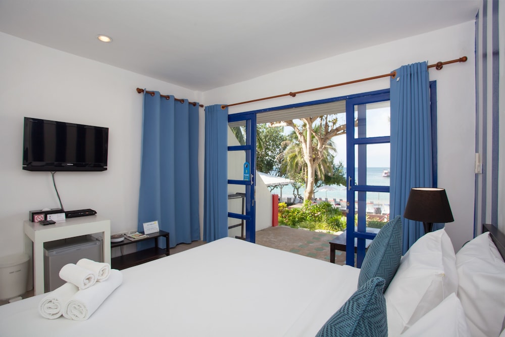 Coco Beach Front photo 2