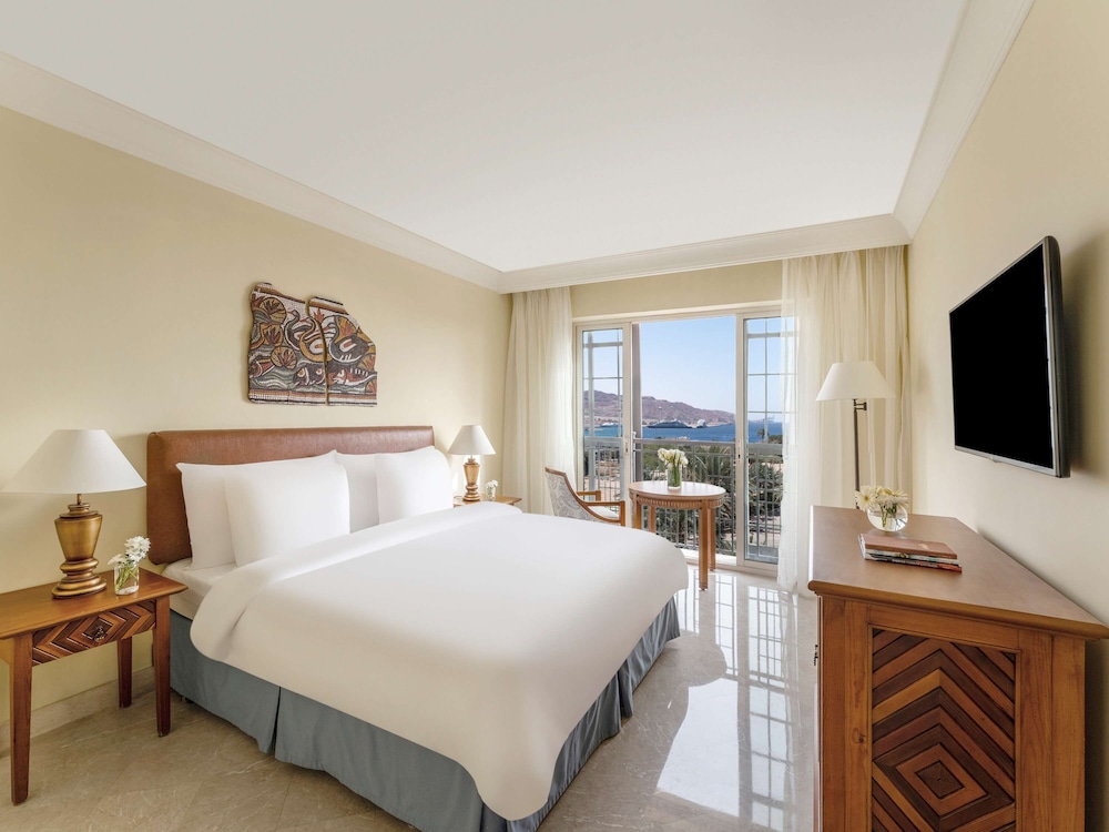 Duplex Suite, 3 Bedrooms - Photo 6