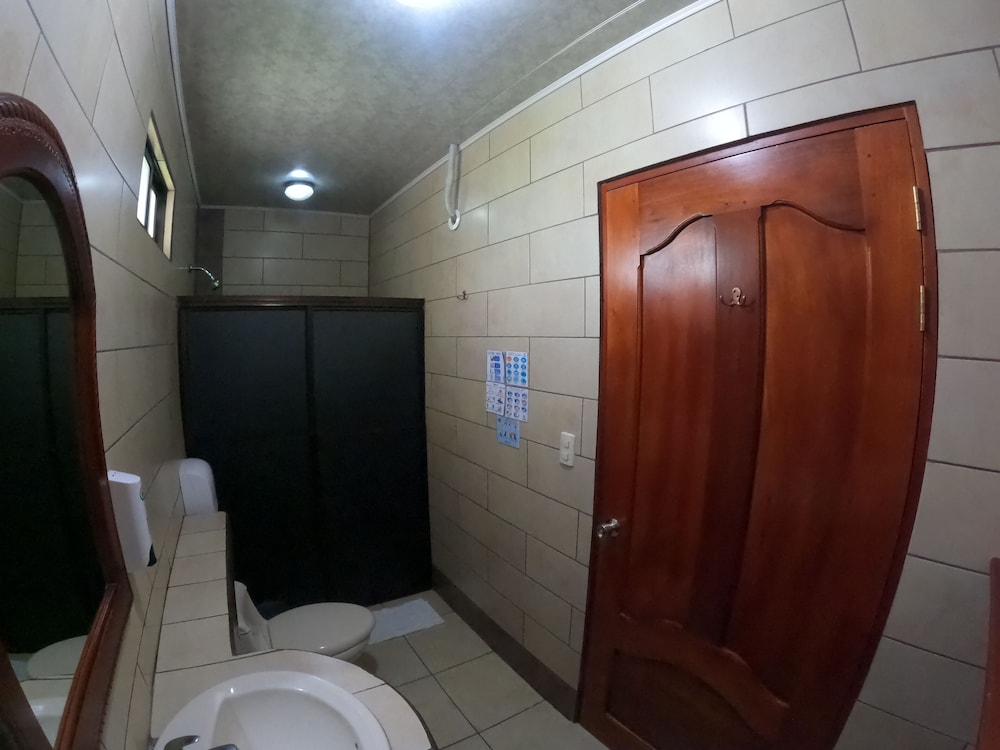 Standard Triple Room photo 3