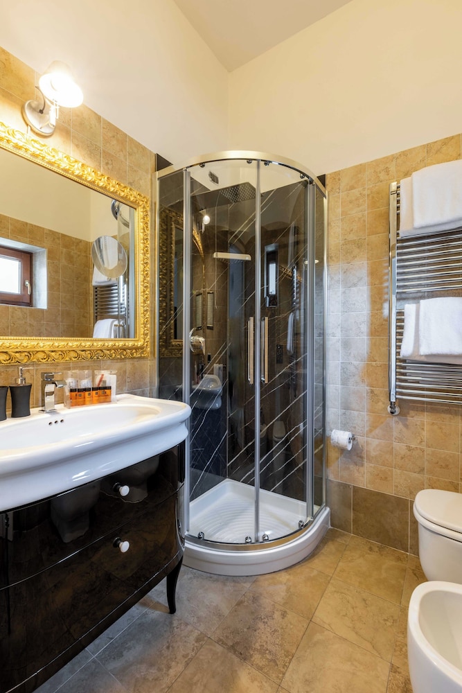 Classic Double Room, 1 Double Bed - Photo 6
