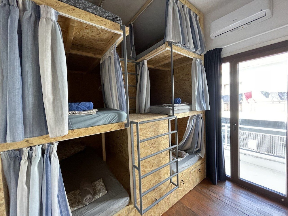 Economy Shared Dormitory, Men only photo 1