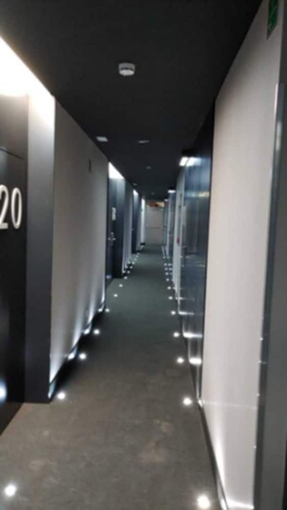 Double Room - Photo 9