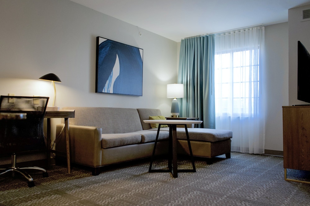 Suite, Multiple Beds - Photo 1