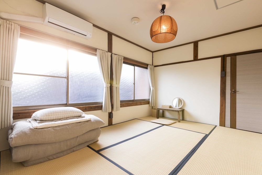 Standard Twin Room photo 2