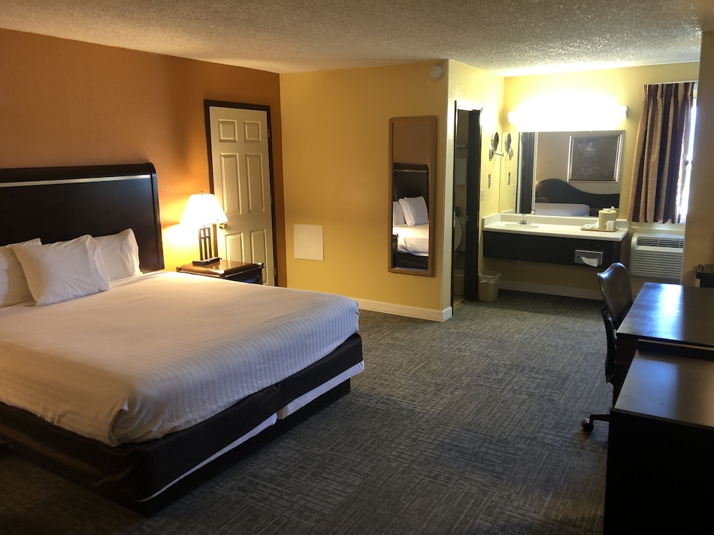 Deluxe Room, 2 Bedrooms, Non Smoking, Pets Not Allowed photo 1