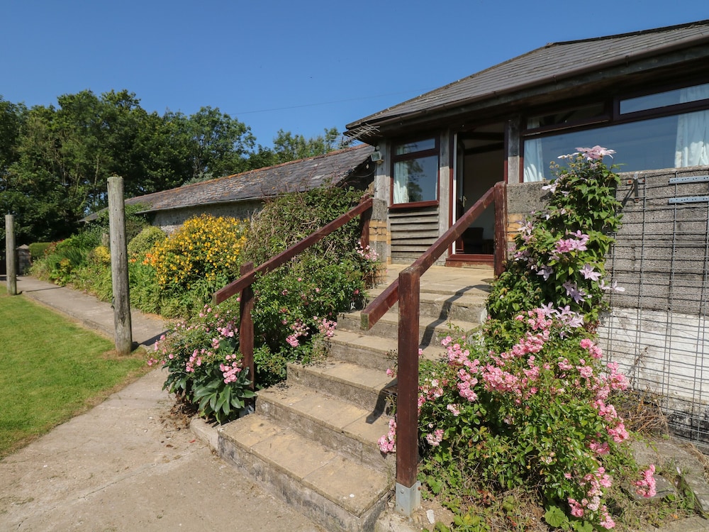 Cottage photo 2