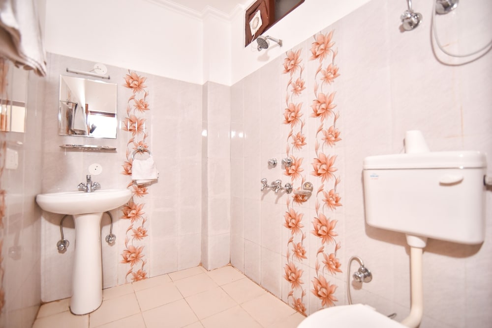 Standard Room - Photo 2