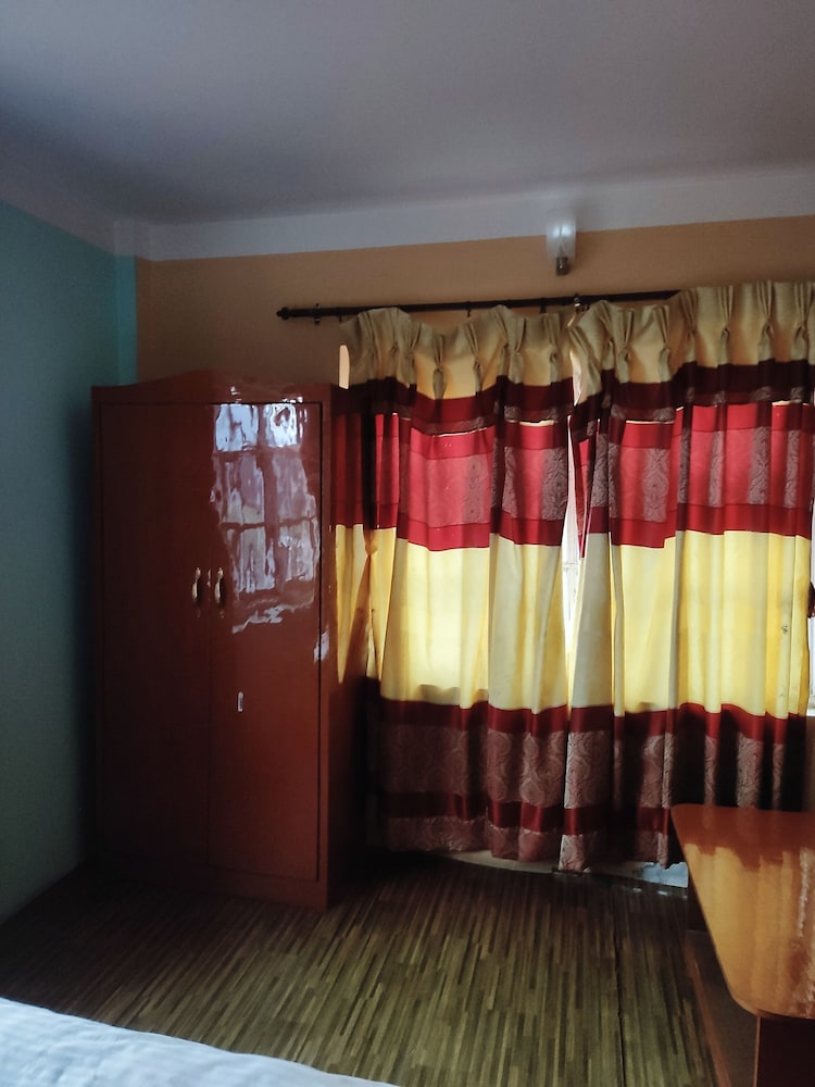 Single Room photo 2