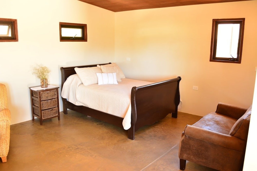 Villa photo 2