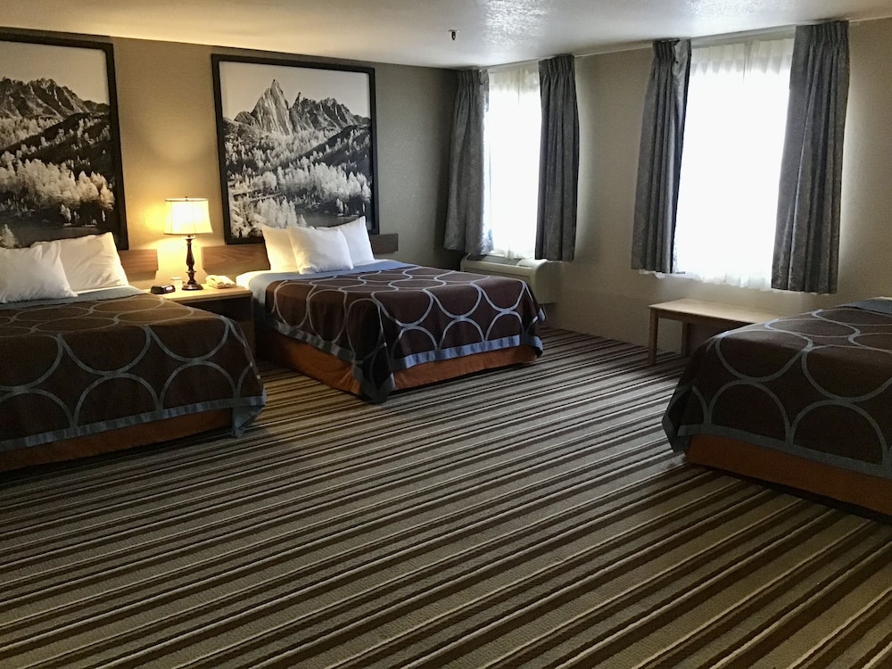 Family Suite, Multiple Beds, Non Smoking - Photo 1