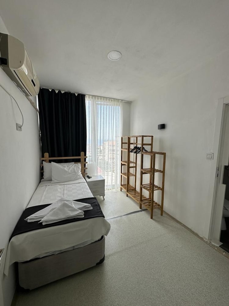 Standard Room photo 1