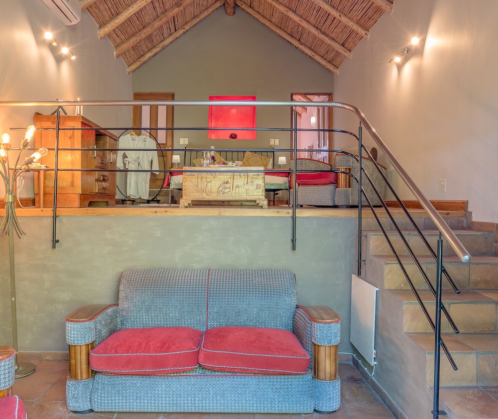 Honeymoon Suite (Orchard) photo 3