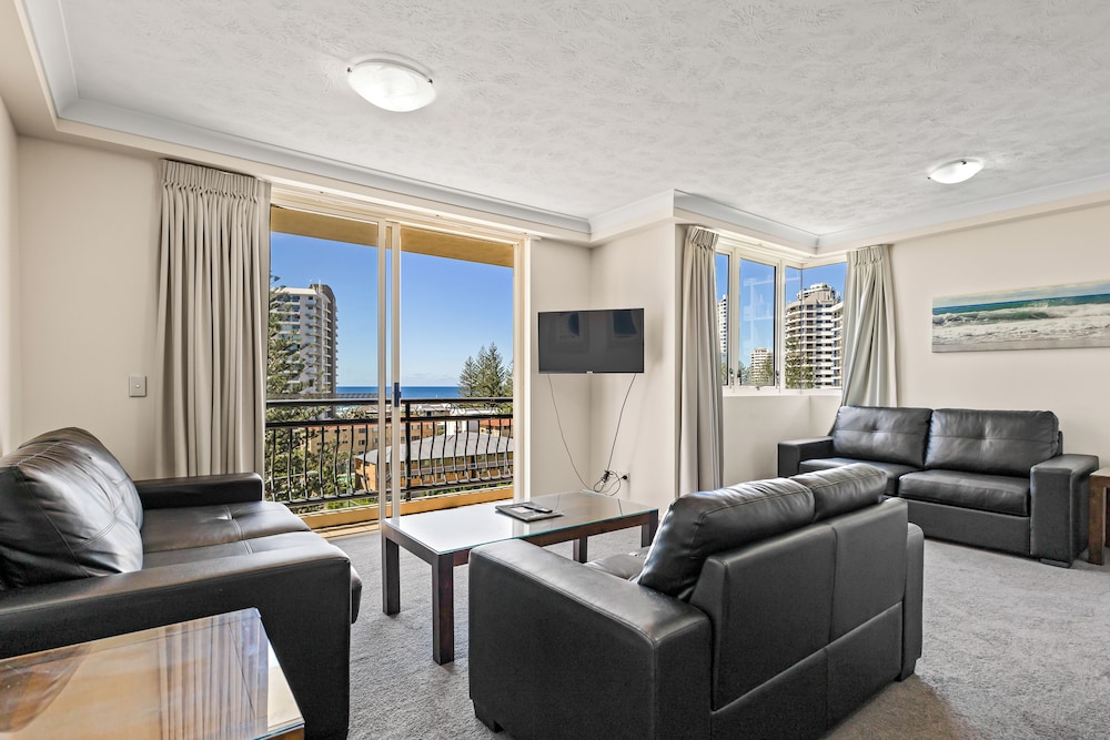 One Bedroom Superior Apartment - Photo 10