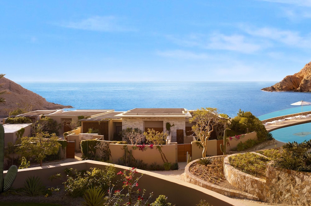 Beach Front Presidential Two Bedroom Suite