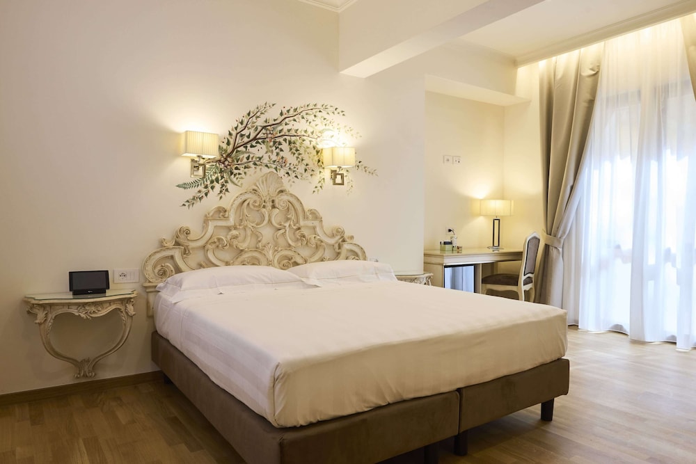 Superior Double Room in Dependance photo 1