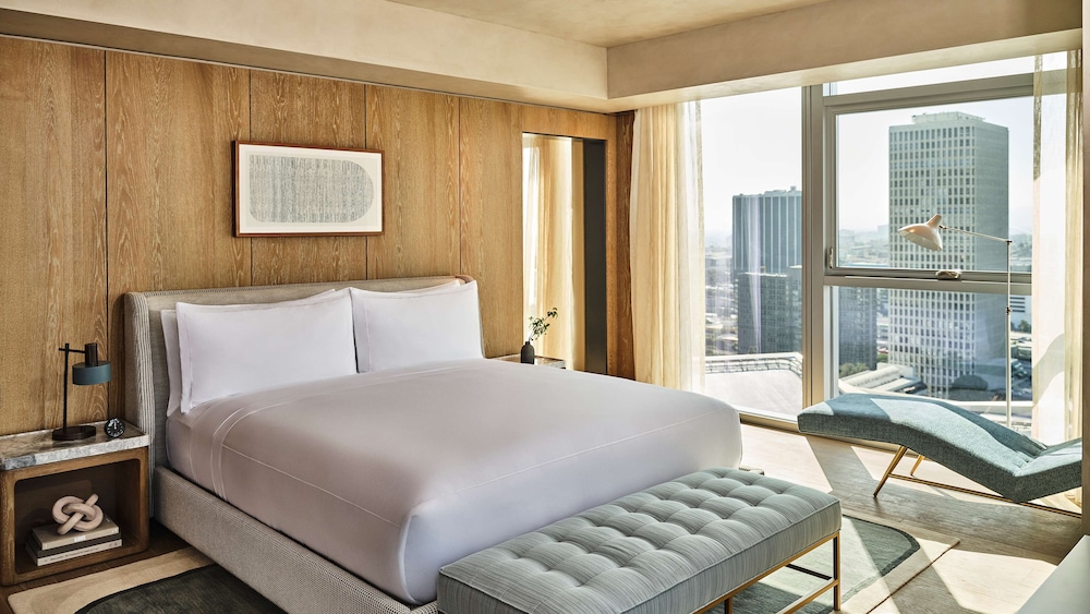 Penthouse (Conrad Penthouse)