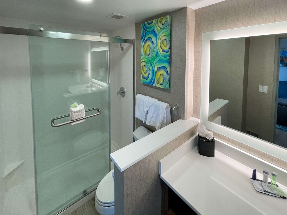Suite, 2 Queen Beds, Non Smoking (Efficiency) - Photo 5