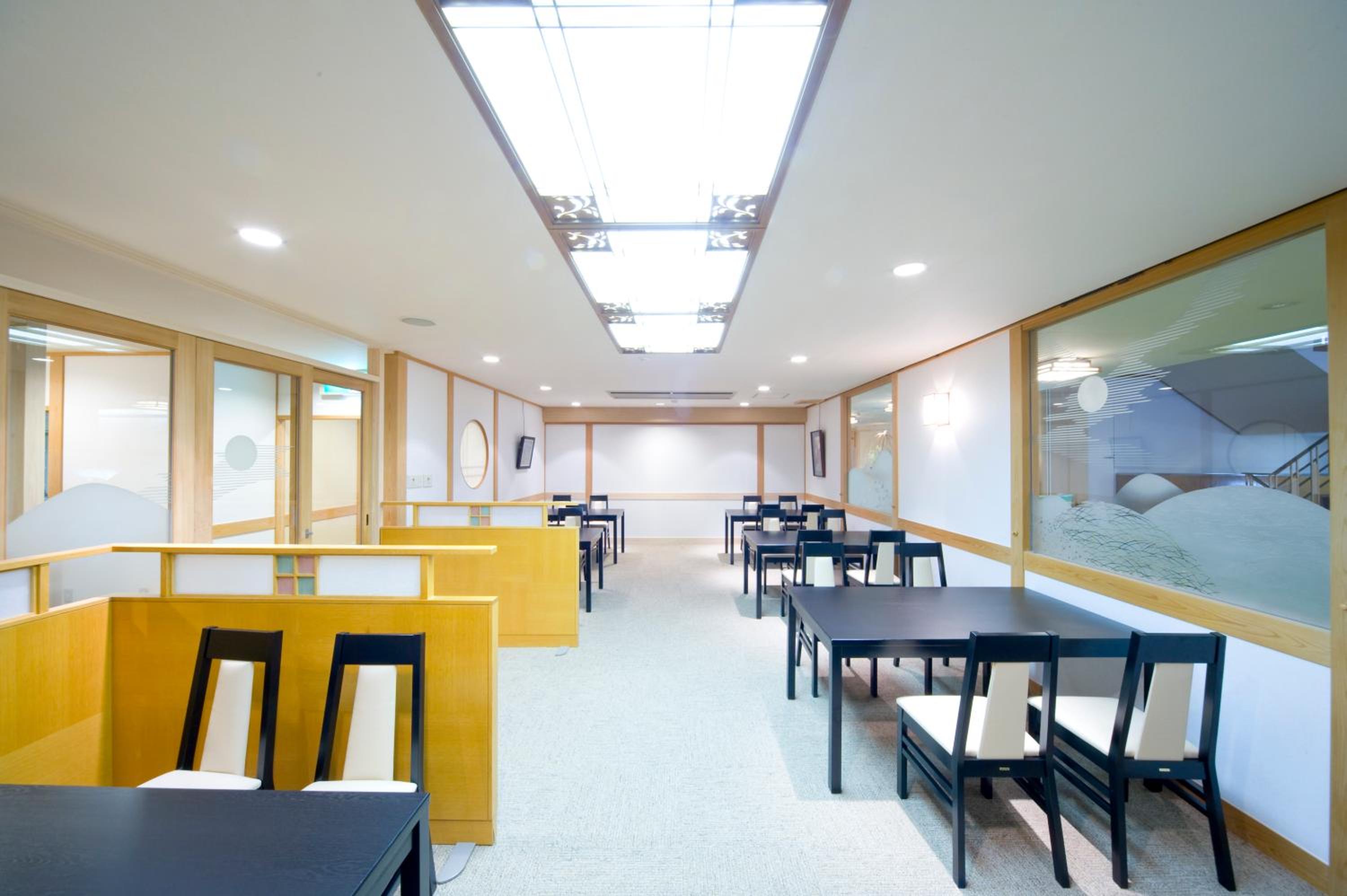 Japanese-Style Room with Dining Room Dinner - Photo 5