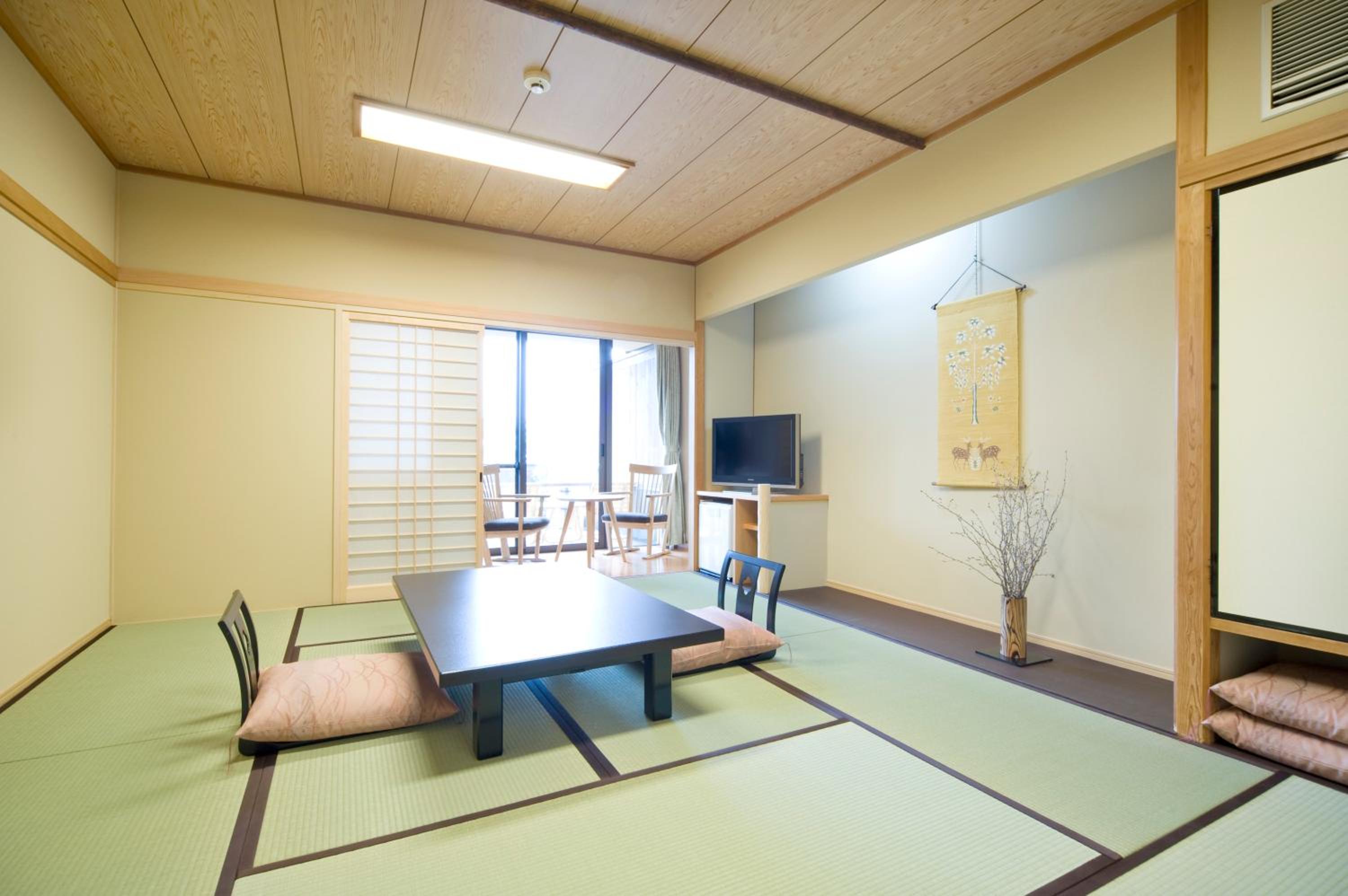 Japanese-Style Room with Open-Air Bath - Photo 1