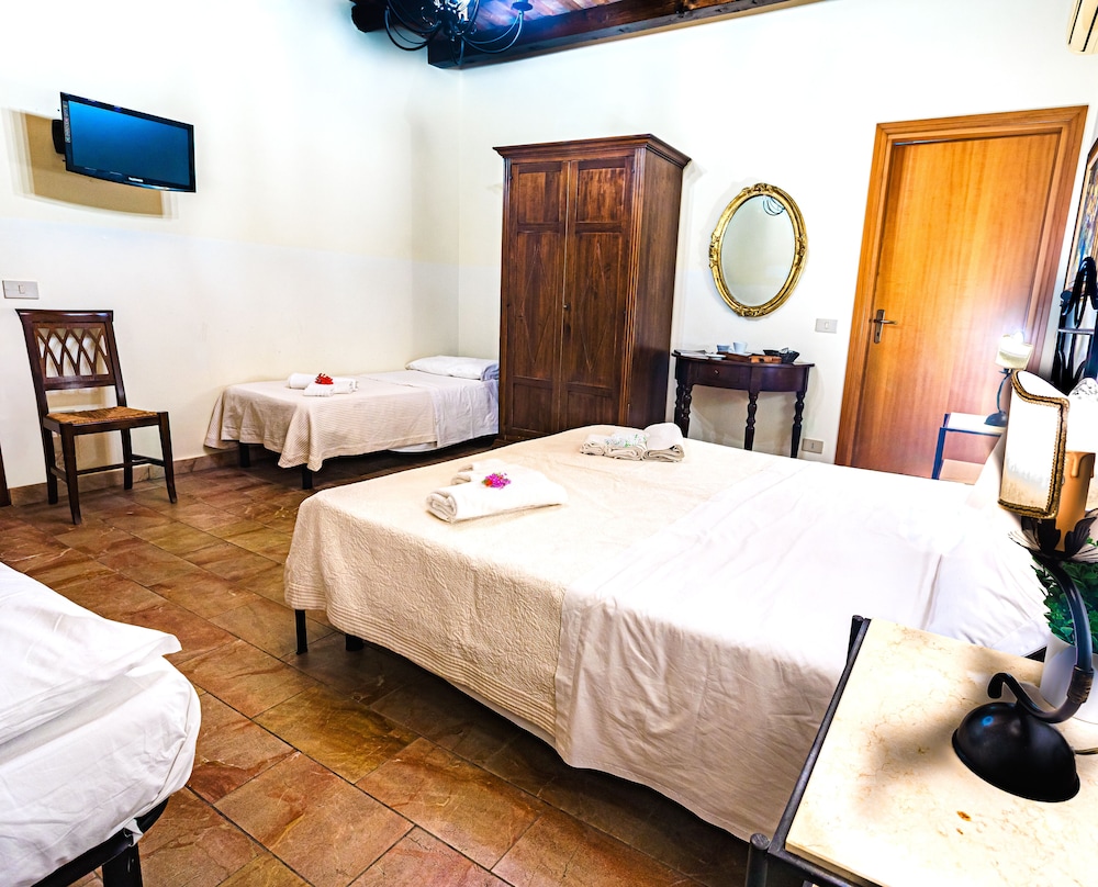 Deluxe Quadruple Room, Sea View