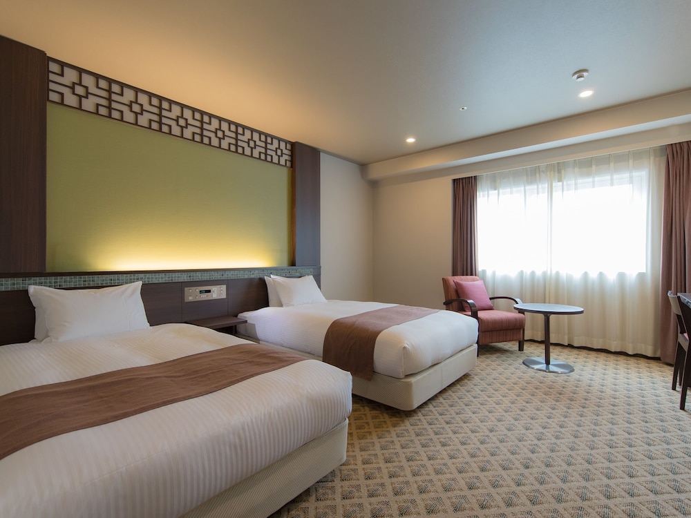 Standard Twin Room, Non Smoking - Photo 1