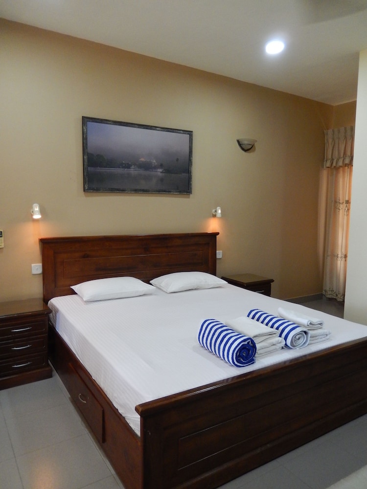 Deluxe Room, Balcony, Sea View photo 2