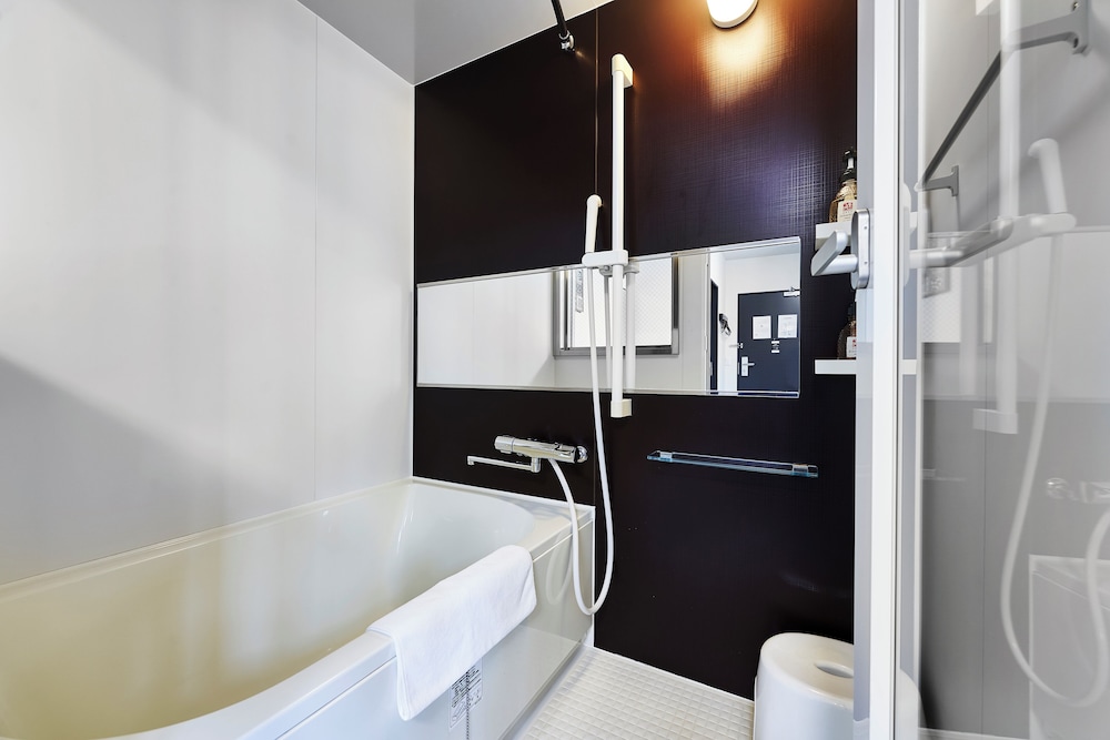 Deluxe Twin Room - Photo 3