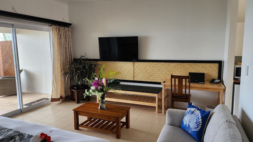 Premium Room, Lagoon View, Beachfront photo 1