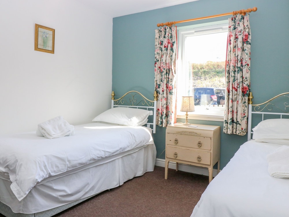 Cottage photo 2