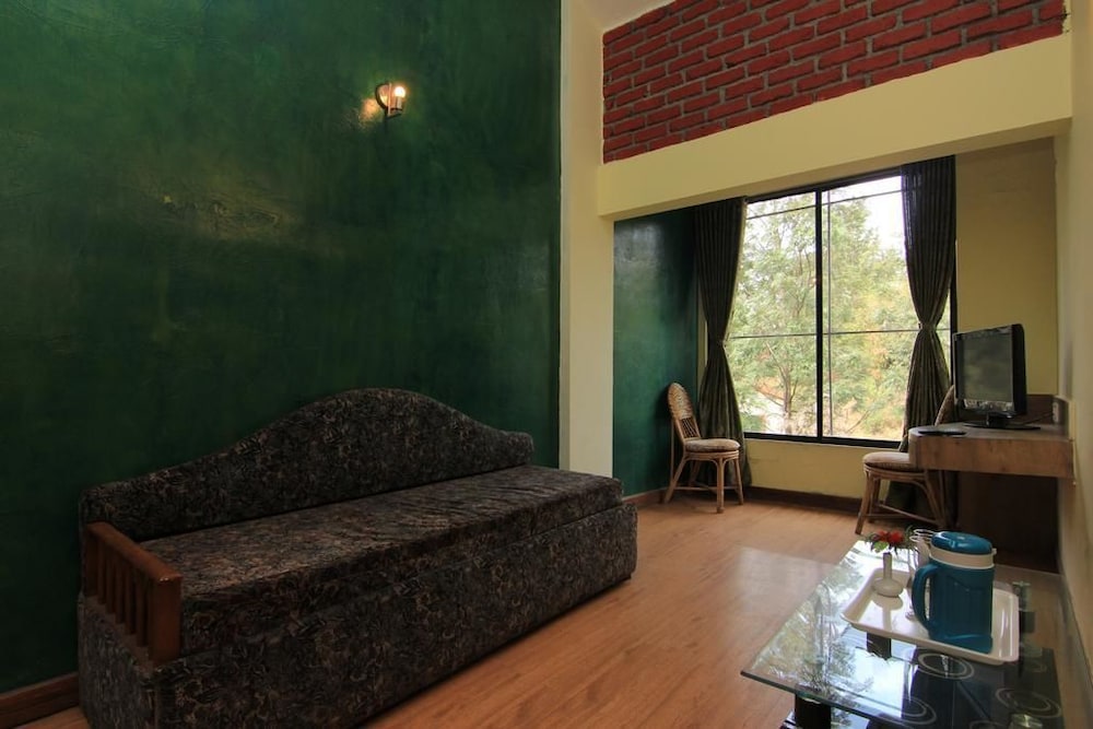 Executive Suite photo 3
