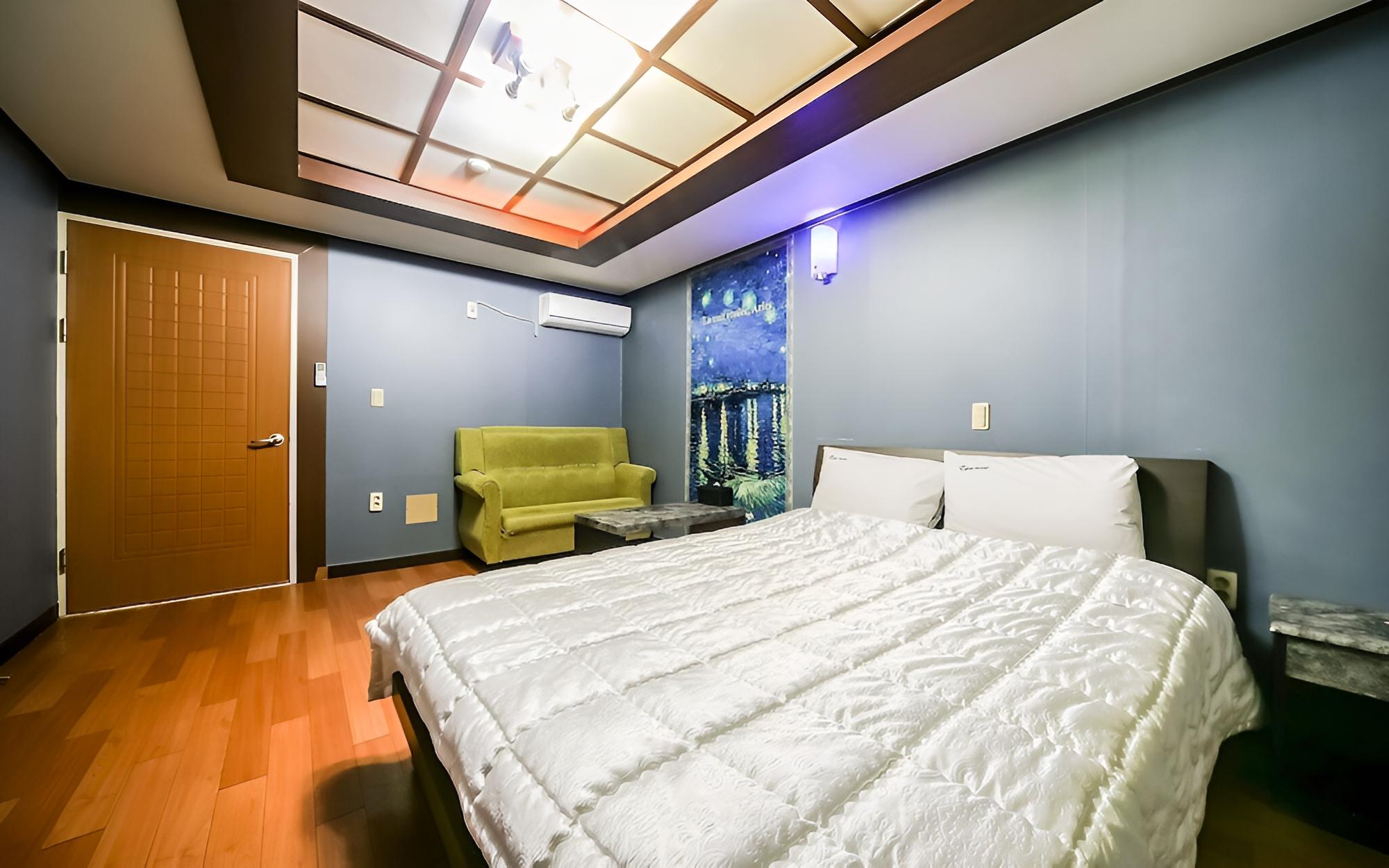 Room (Standard Room) photo 2