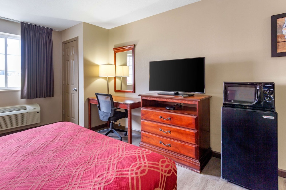 Room, 1 Queen Bed, Accessible, Non Smoking - Photo 3