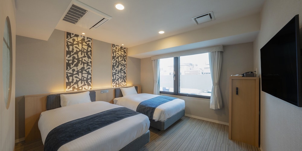 Twin Room, Non Smoking - Photo 1
