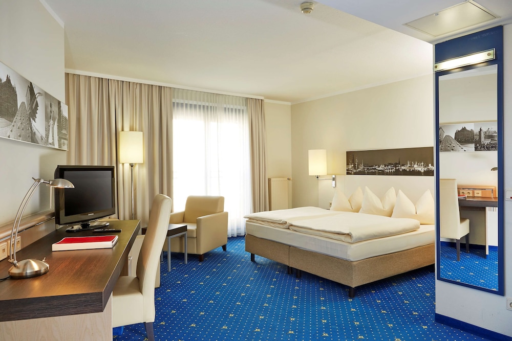 Standard Twin Room - Photo 2