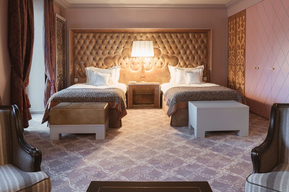 Junior Suite, Multiple Beds, Lake View (55 m²)