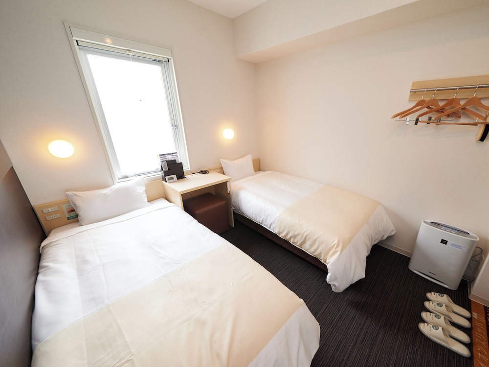 [No Smoking] Economy twin room photo 2