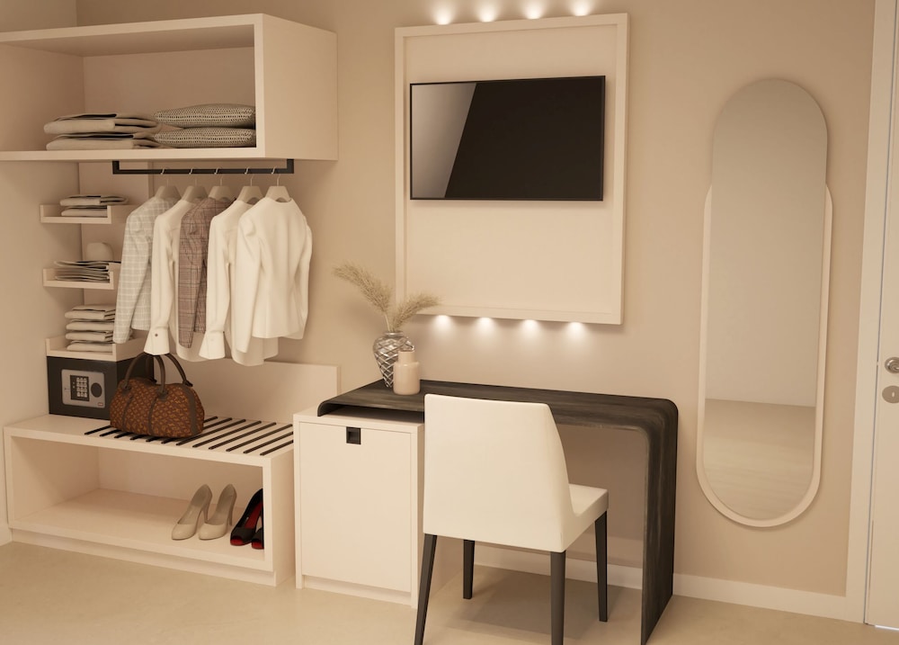 Romantic Quadruple Room photo 1