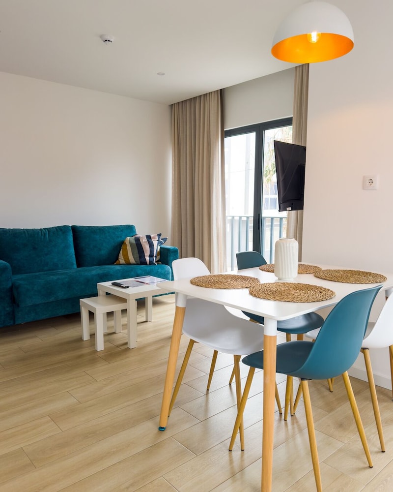 Apartment, 1 Bedroom, Balcony photo 2