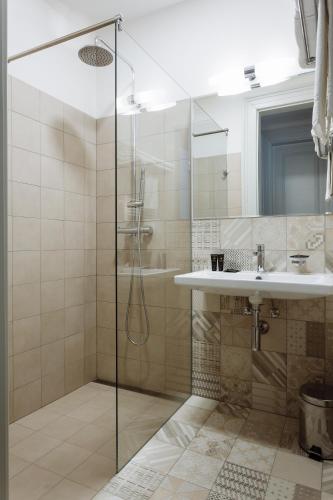 Elegant Suite 2