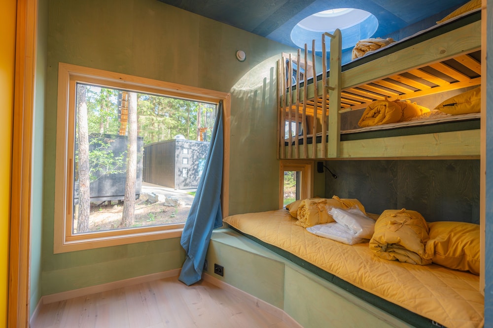 Basic Cabin, Accessible - Photo 4