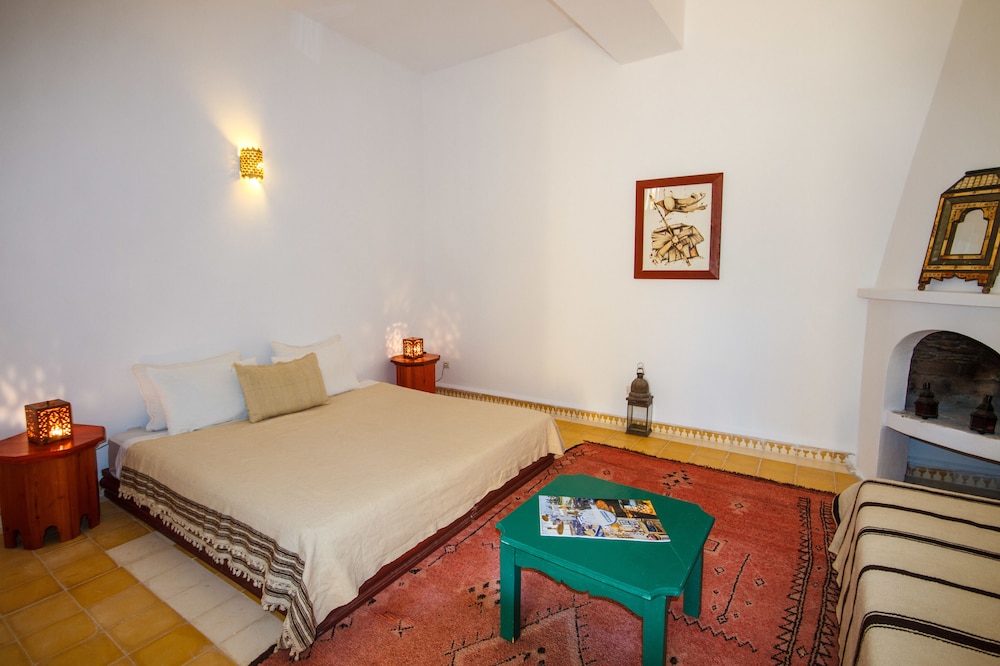 Superior Double or Twin Room, Garden View, Garden Area photo 1