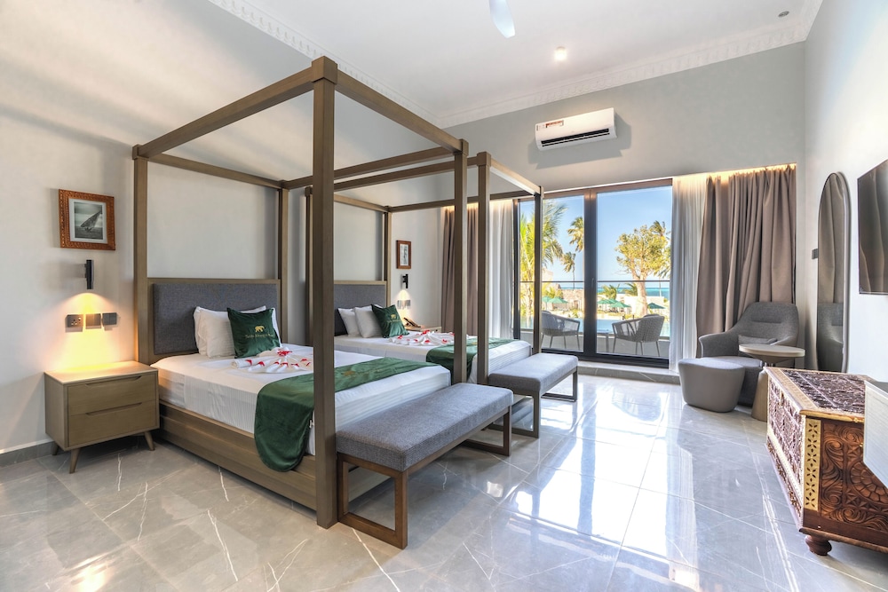 Twin Room, Balcony, Sea View photo 1