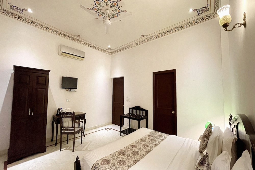 Elite Studio Suite photo 2