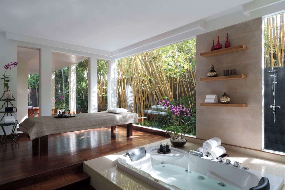 Family Pool Suite - Photo 3