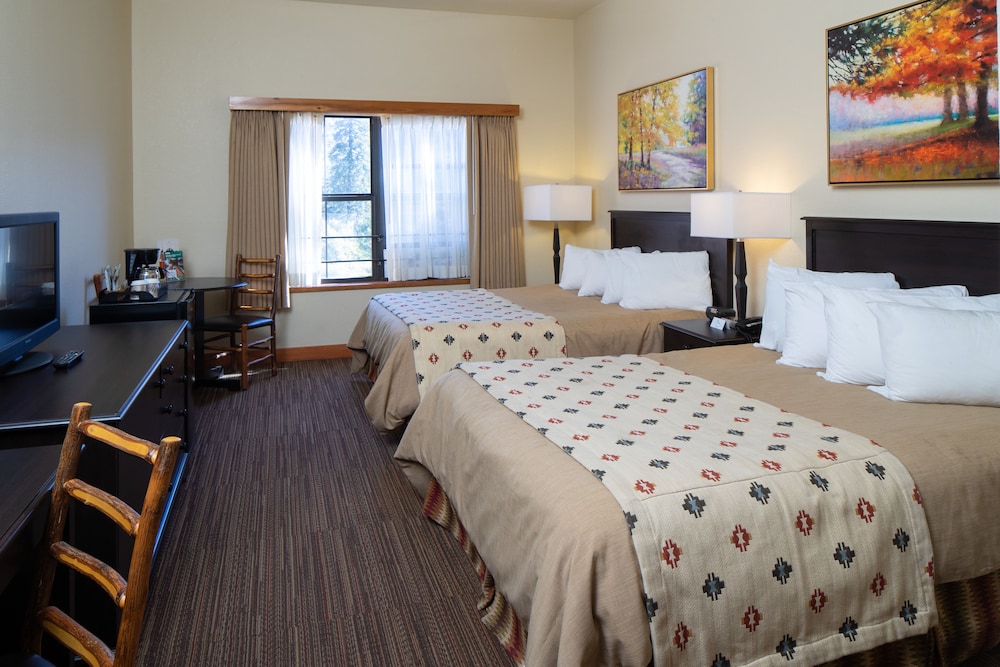 Standard Room, 1 Queen Bed photo 1