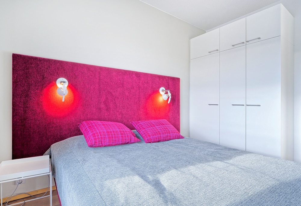 Apartment, 3 Bedrooms (137m2) photo 1