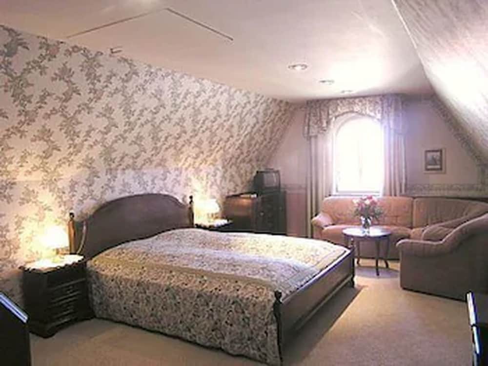 Basic Double Room - Photo 6