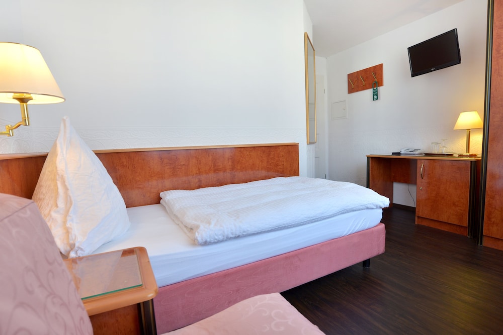 Standard Single Room photo 3